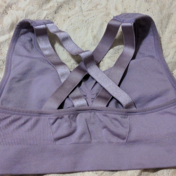 Puma sports bra - Picture 4 of 4